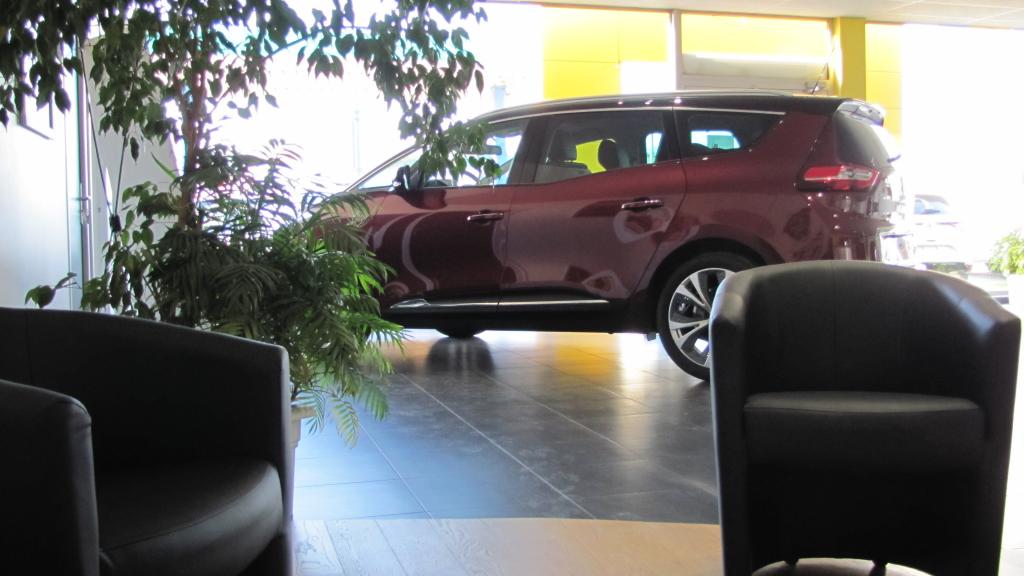 Showroom du garage Olivier Osmont